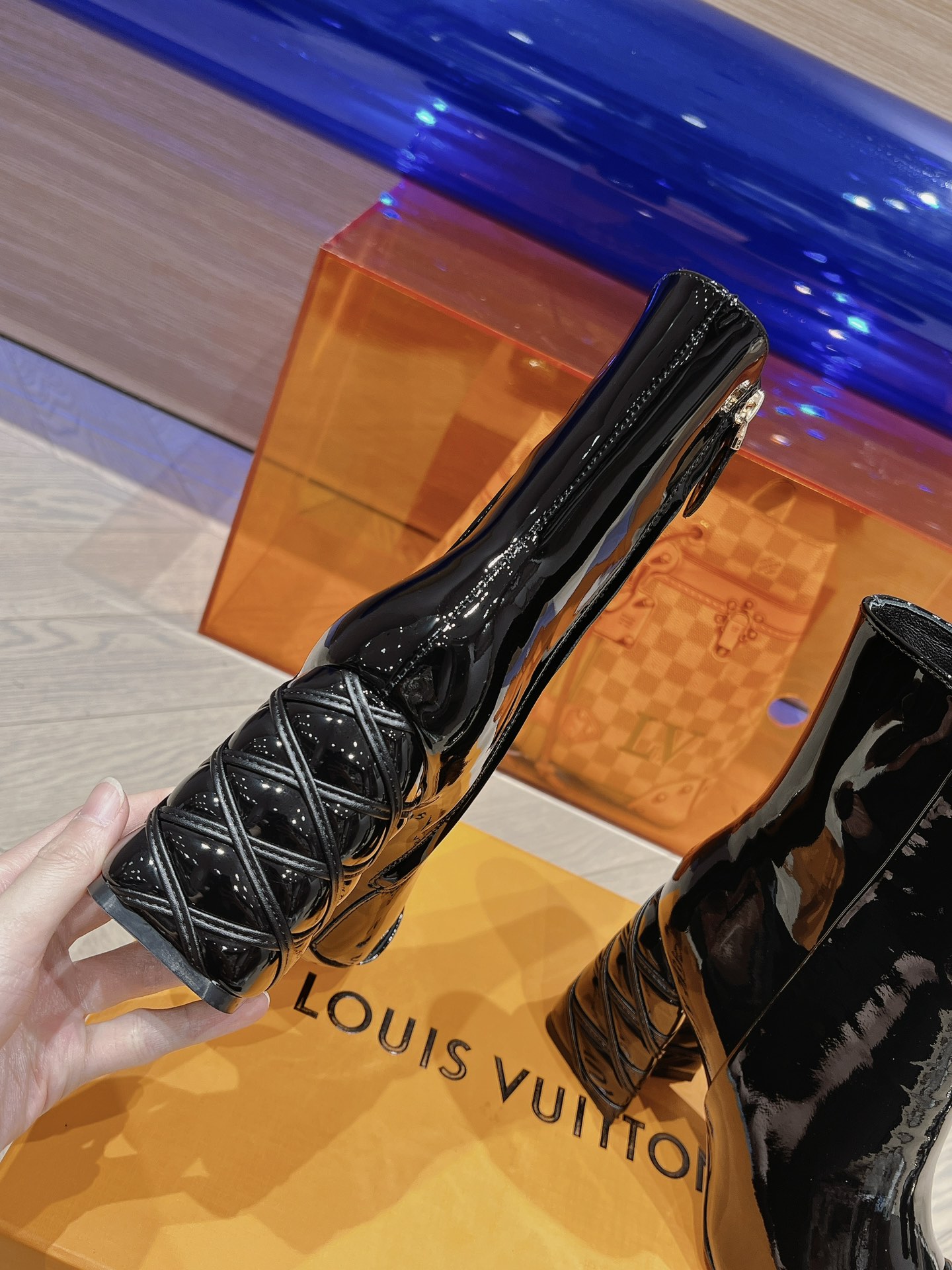 L design2023 latest autumn and winter short boots