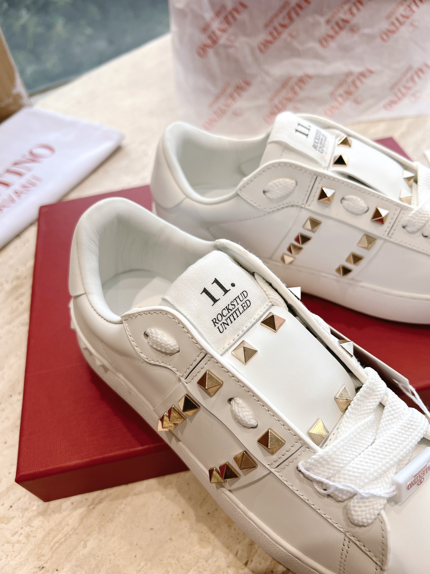 V design  Women's OPEN DISCO Calfskin Sneakers