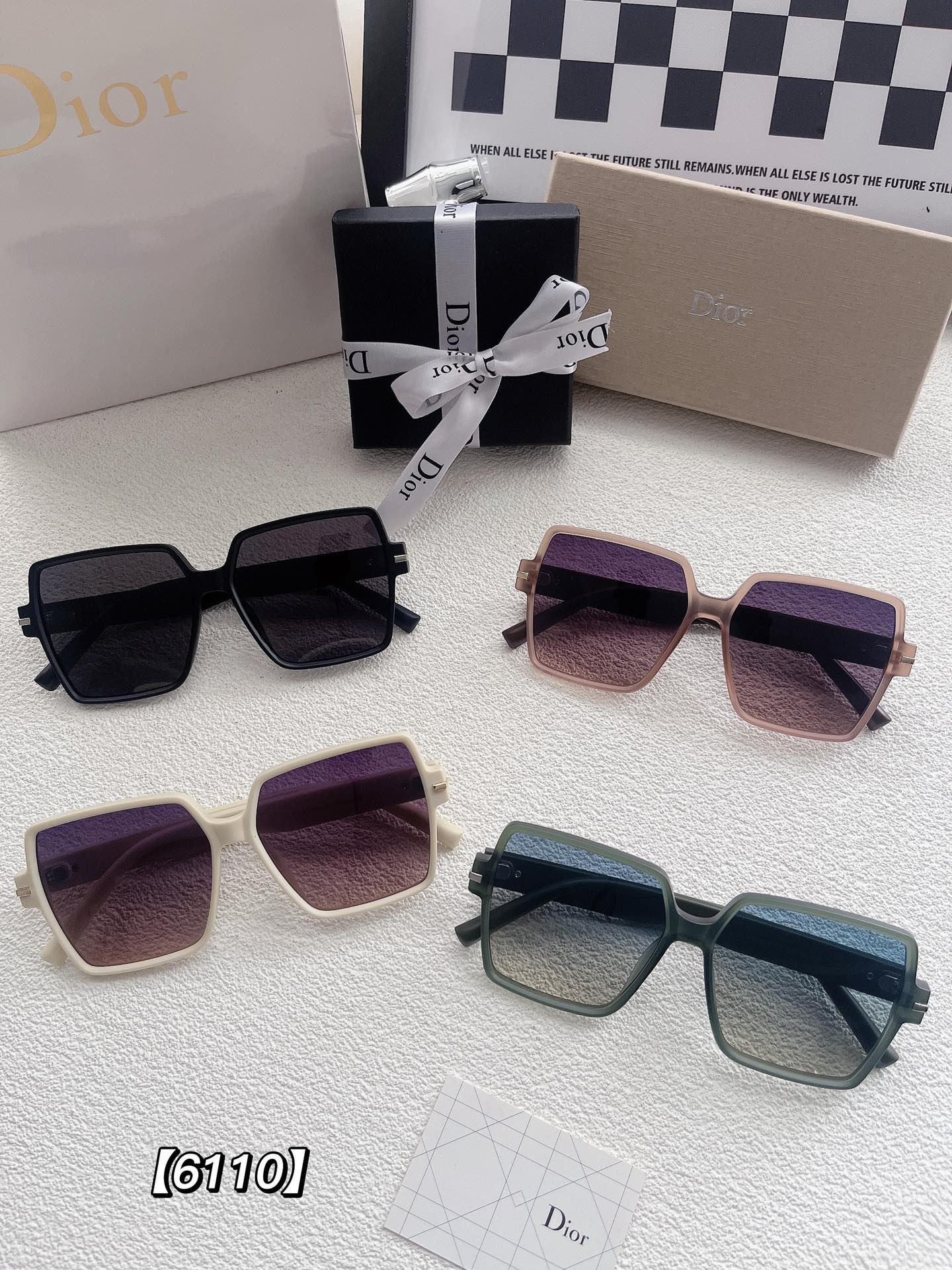 D logo fashion sunglasses