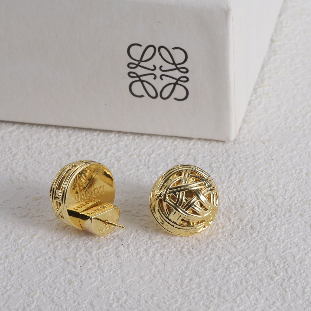 L design  Fashion Earrings