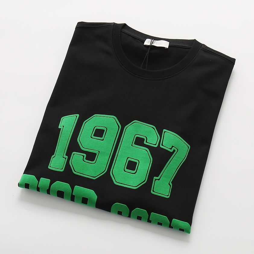 D designSummer New Design Round Neck Unisex Classic T-shirt