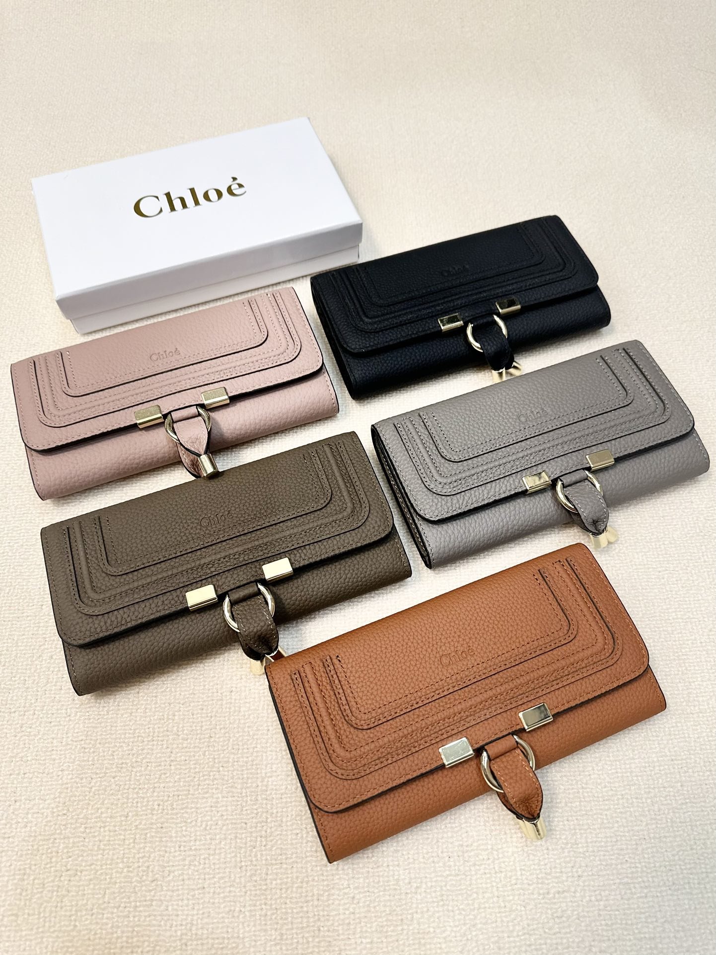 C design classic long wallet card holder for women