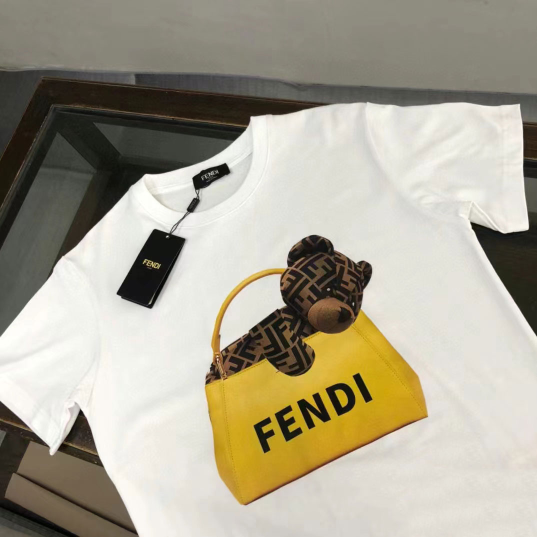 F design  Summer Cute Bear Printed Soft Cotton Material Unisex Comfortable Round Collar T-shirt