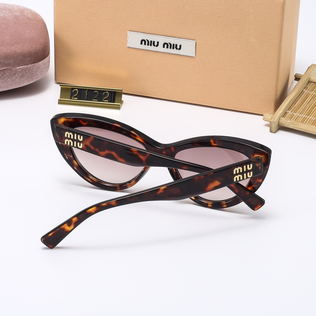 M design Runaway Series Sunglasses 2122