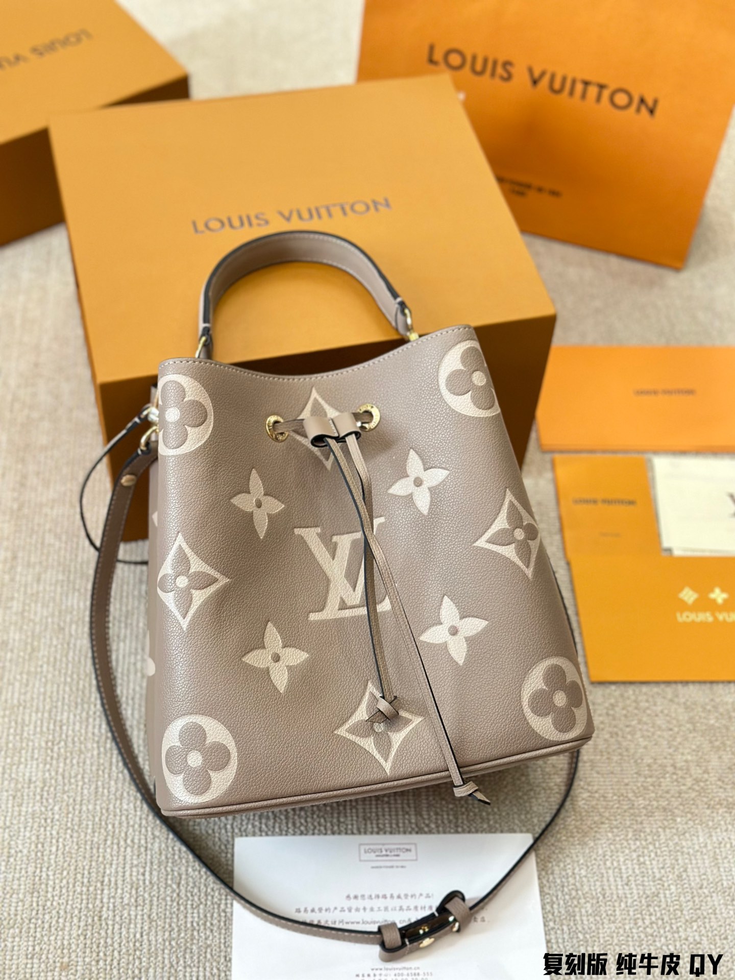 L designElephant Grey Classic Bucket Bag