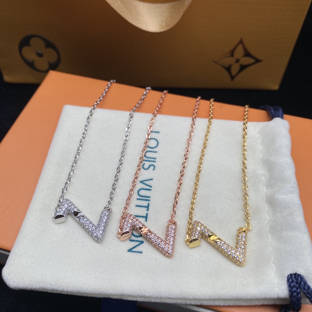 L designNew Necklace