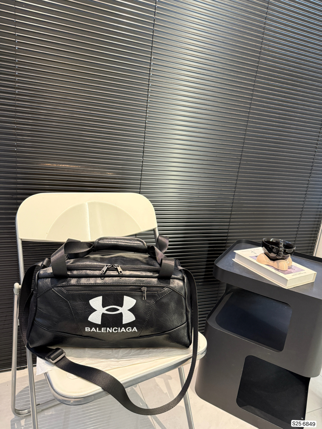 B Design Joint Gym Bag