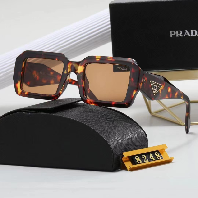 P design trendy square sunglasses