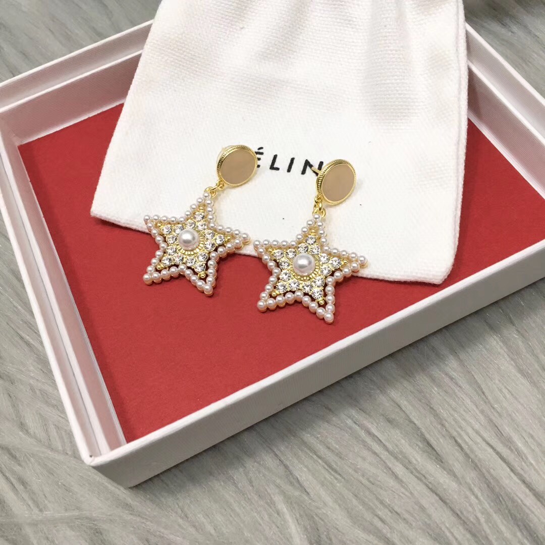 C logo  Autumn Winter star earrings