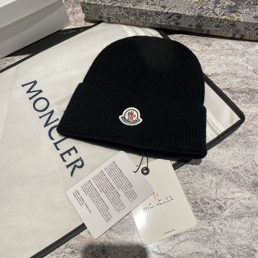Moncler Classic Wool Knit Hat
