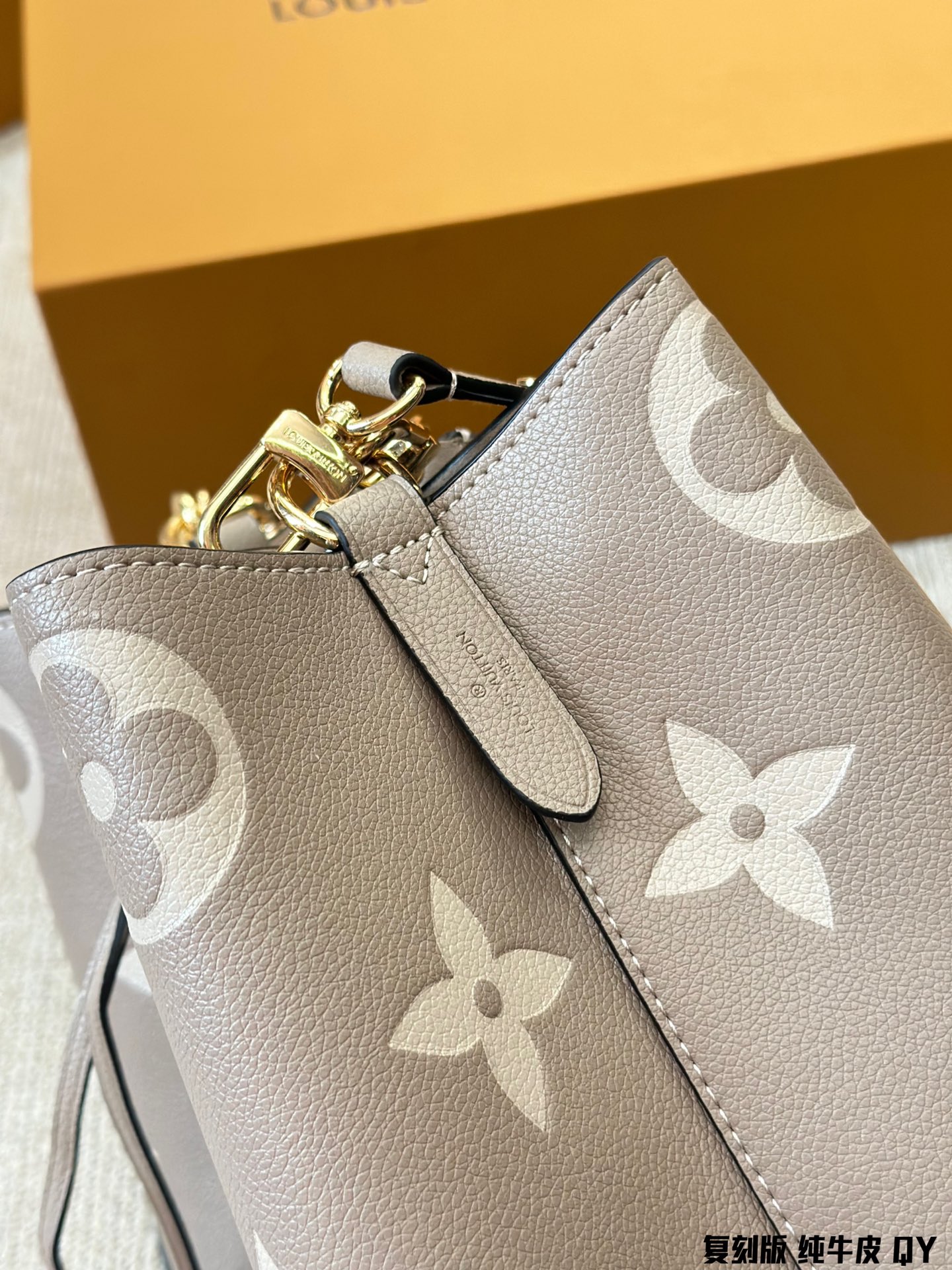 L designElephant Grey Classic Bucket Bag