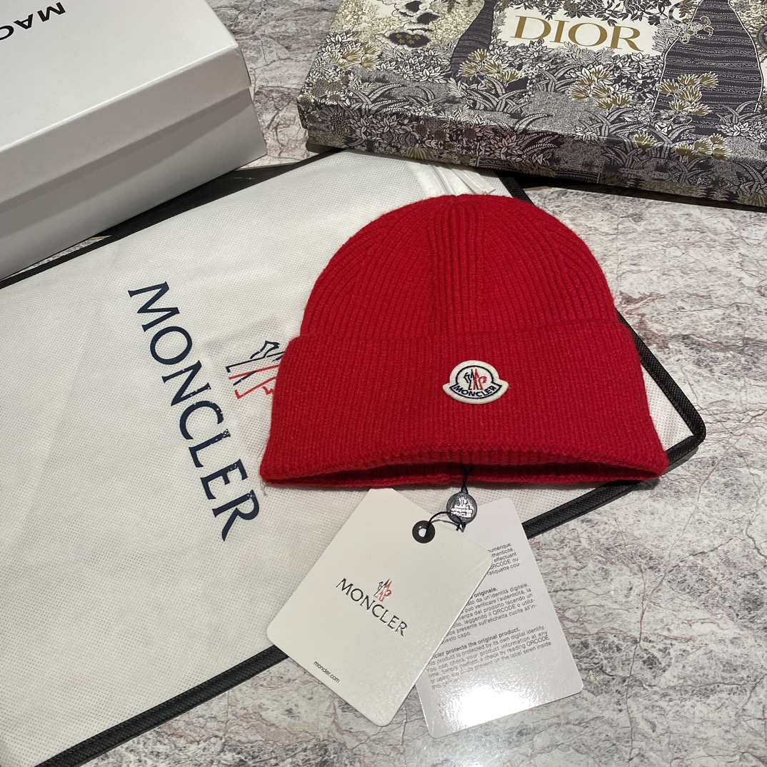 Moncler Classic Wool Knit Hat