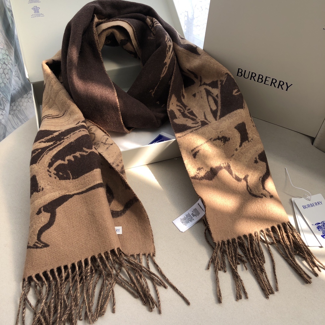 B Designs latest London Bridge abstract painting shawl