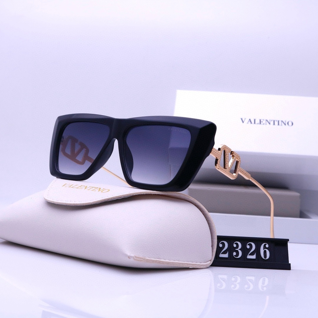 V design Fashion New Sunglasses 2326