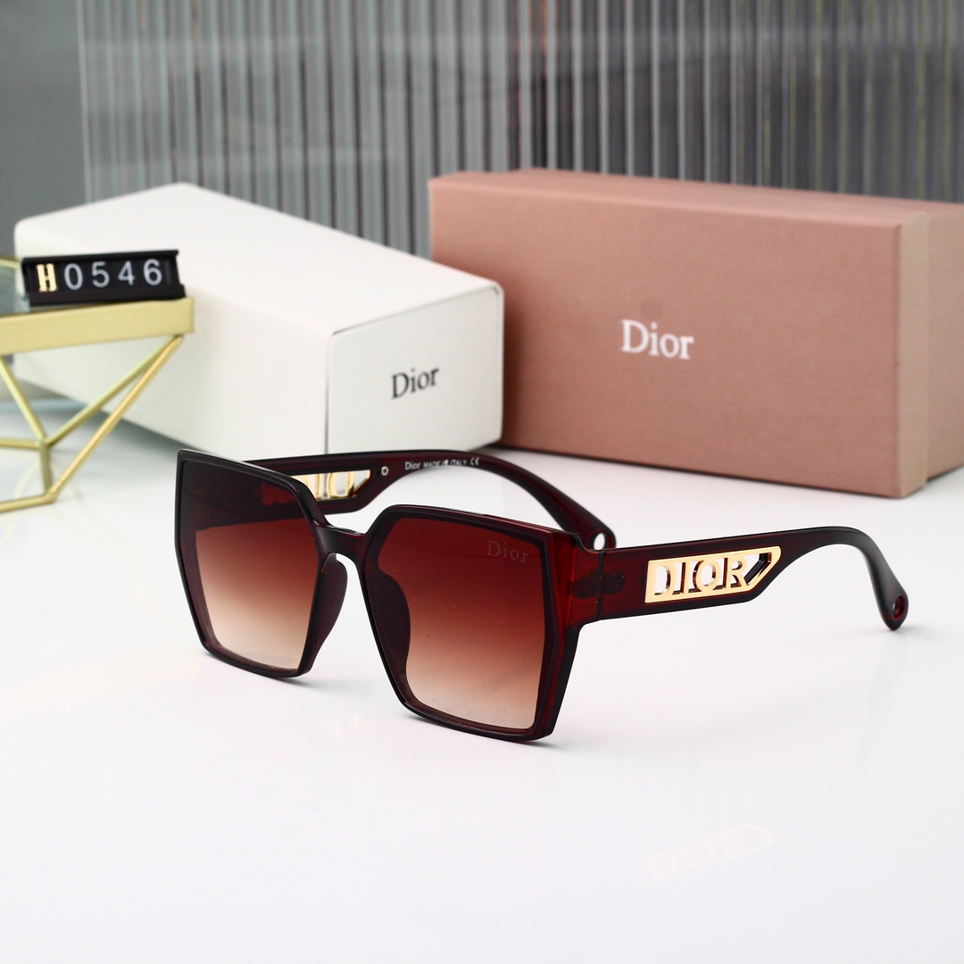 D designfashion thick frame sunglasses