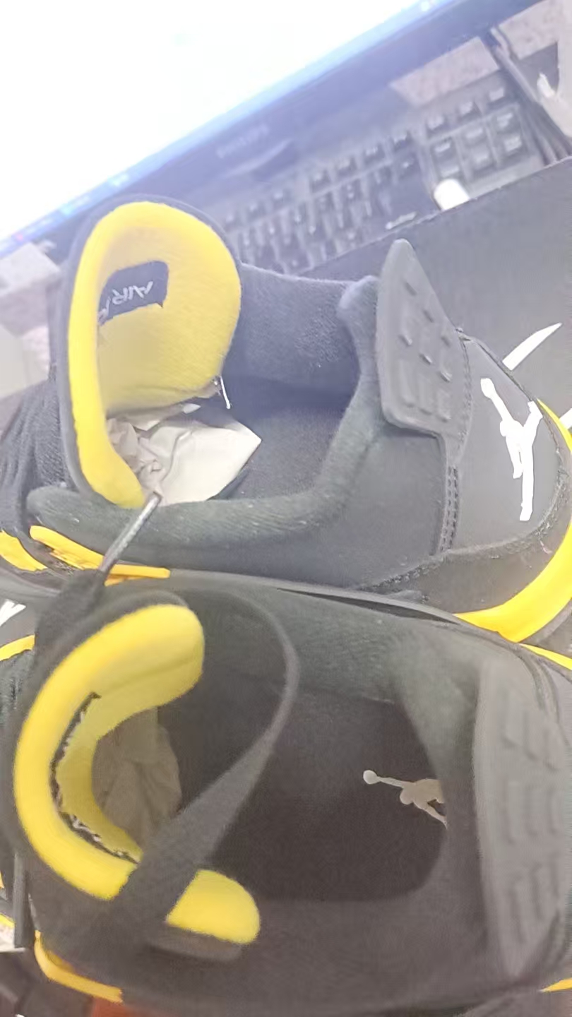 Nike Air Jordan 4 Retro OG Sneakers J4