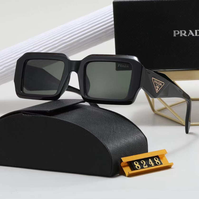 P design trendy square sunglasses