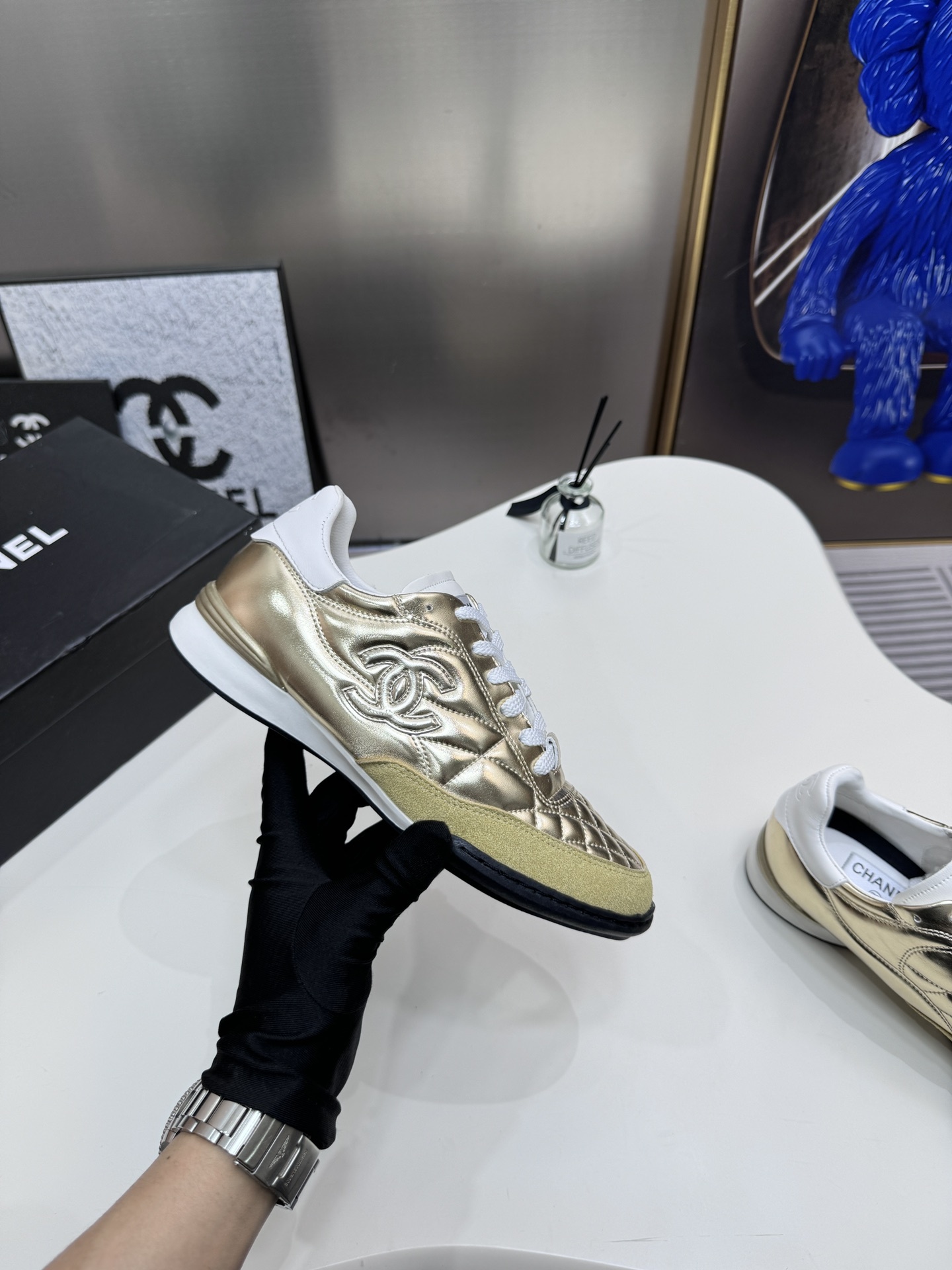 C design latest tennis shoes soft diamond pattern sports shoes