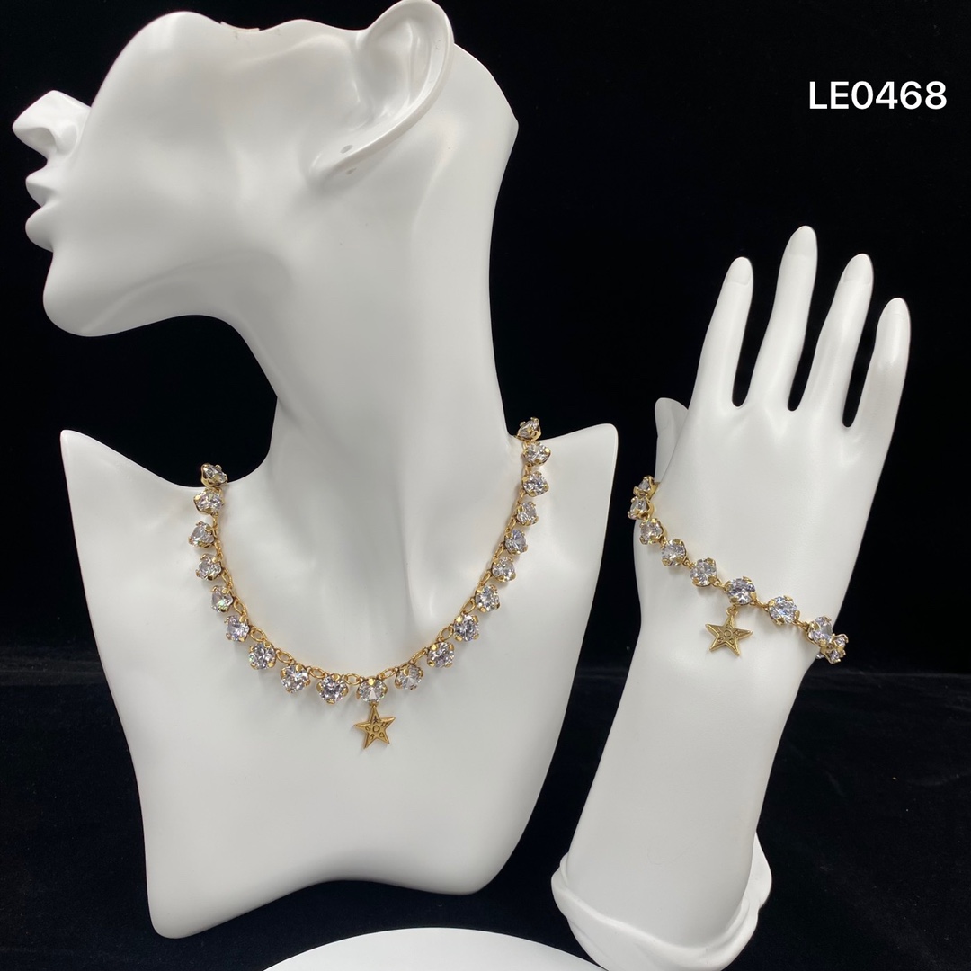 D designFashion Rhinestone Necklace Set