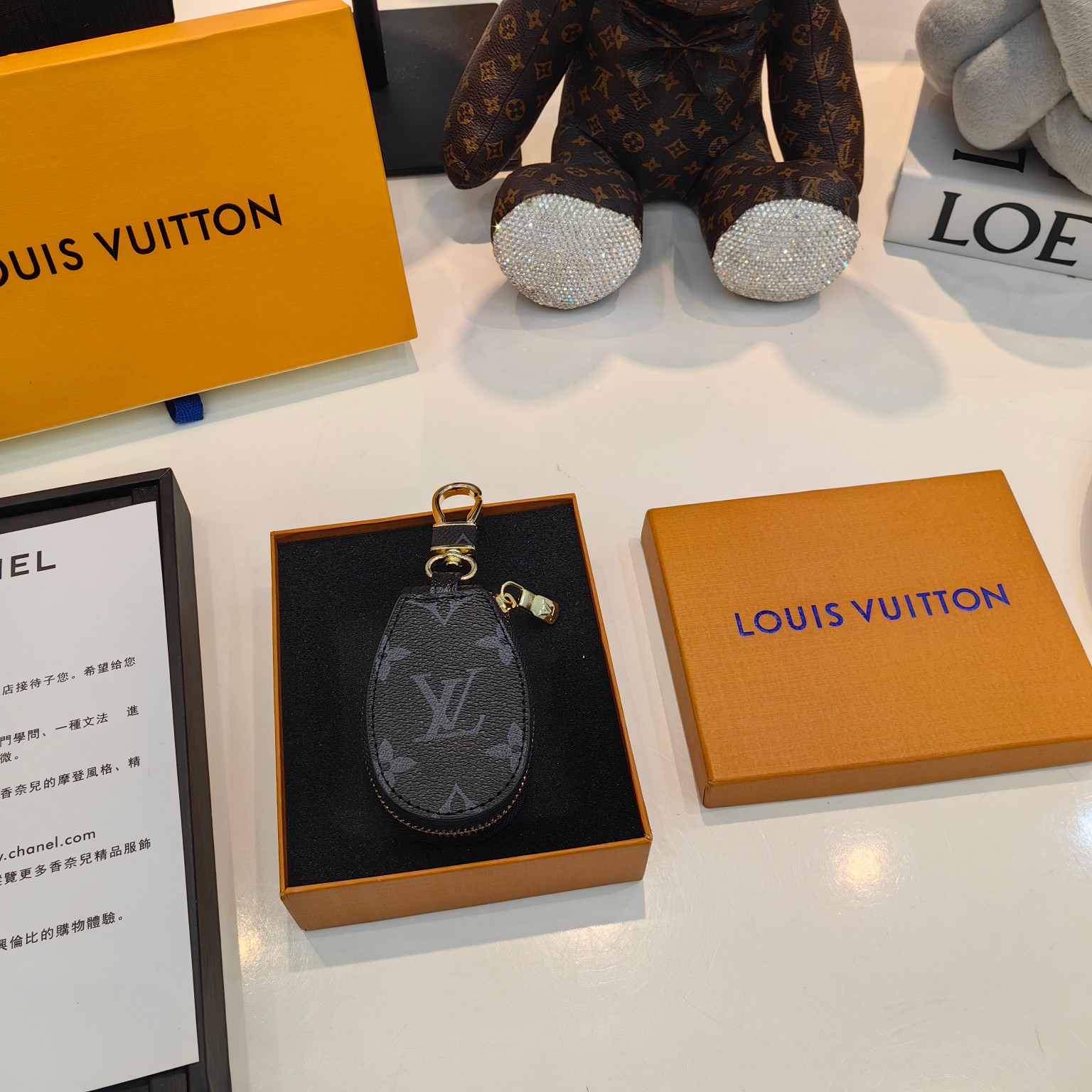 L design New trendy leather Monogram key chain for car remote control & Bag pedant accessories