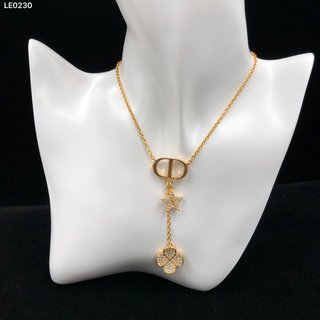 D designClassic Rhinestone Chain Necklace