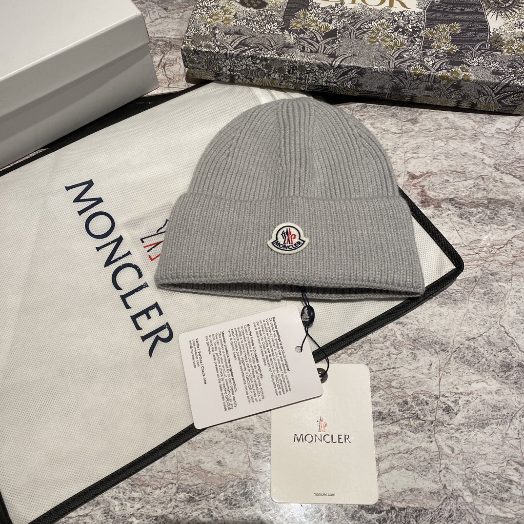 Moncler Classic Wool Knit Hat