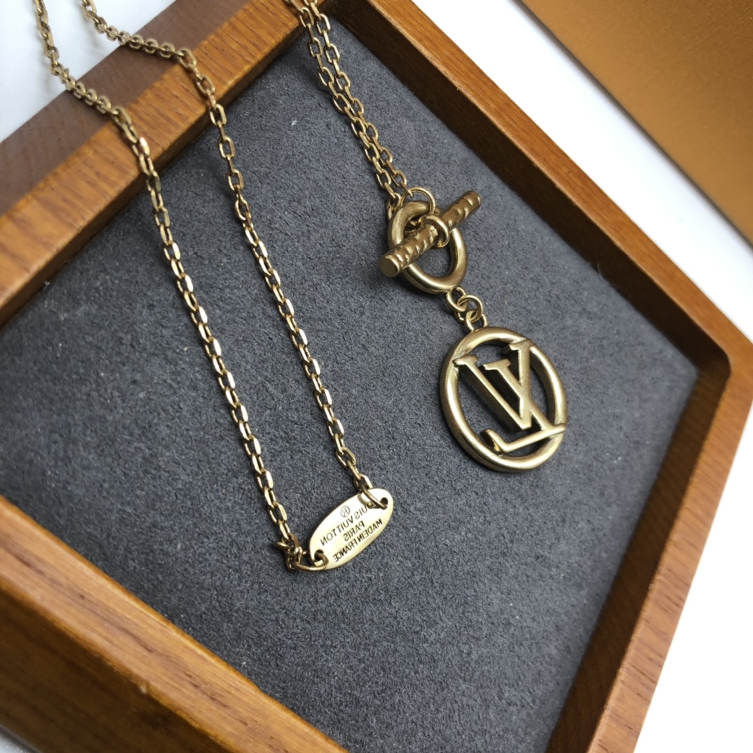 L designclassic trendy necklace