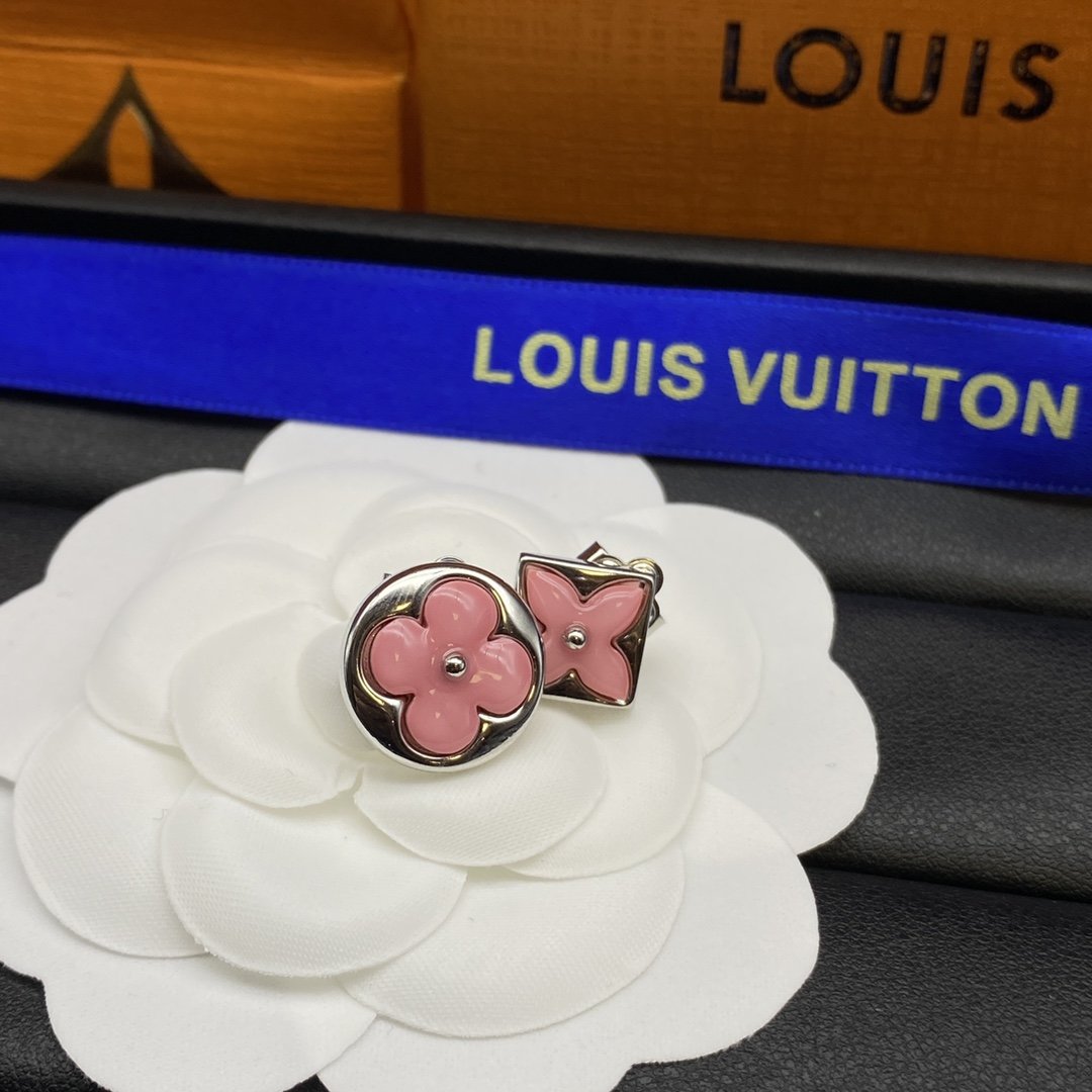 L designAsymmetric Pink Earrings