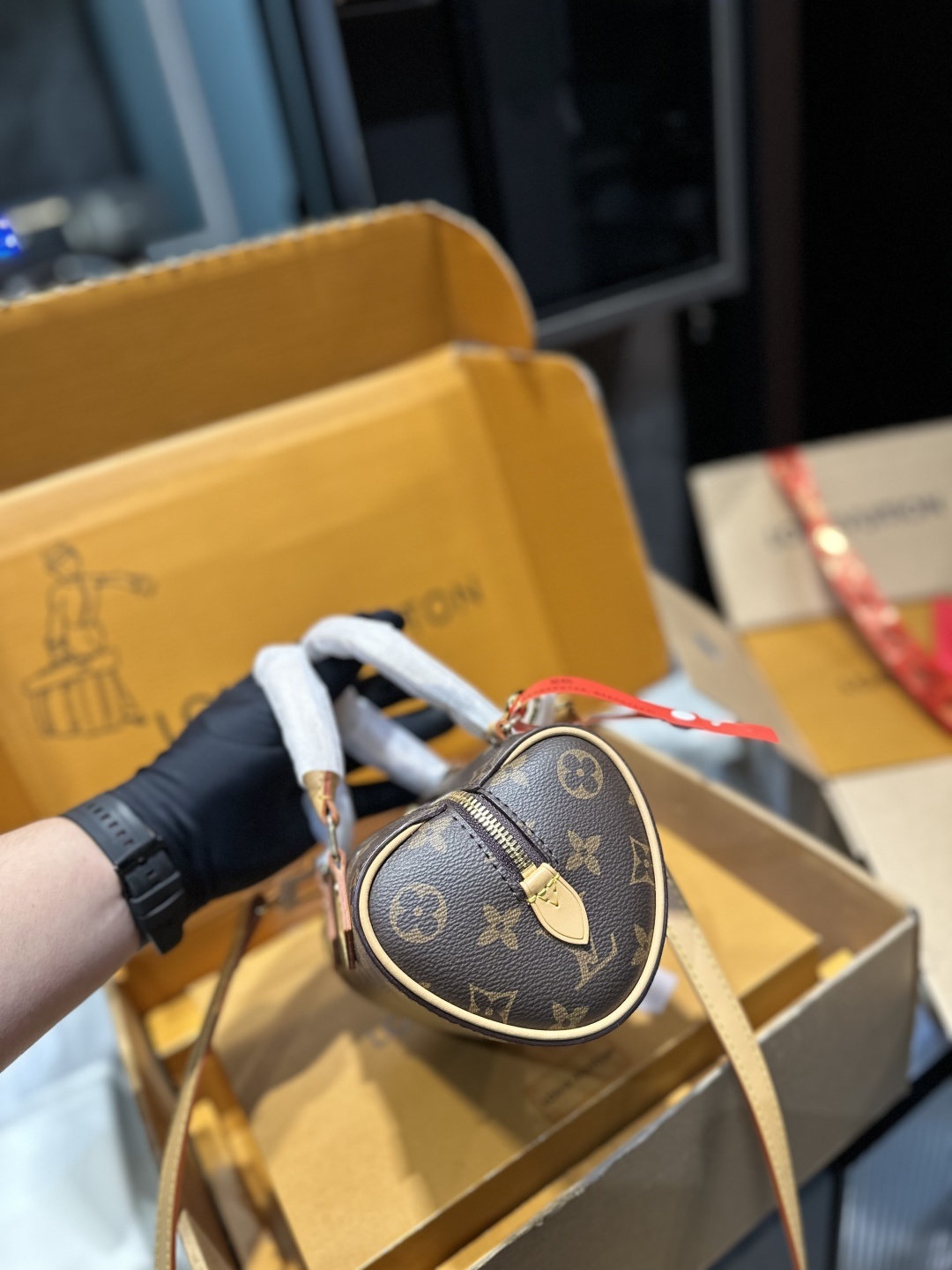 L DESIGN NANO SPEEDT DATING BAG