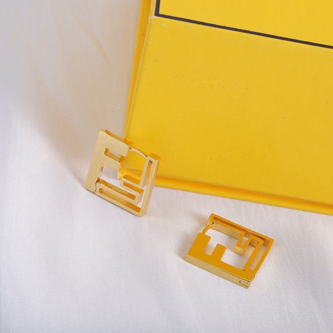 F design  Fashion Earrings