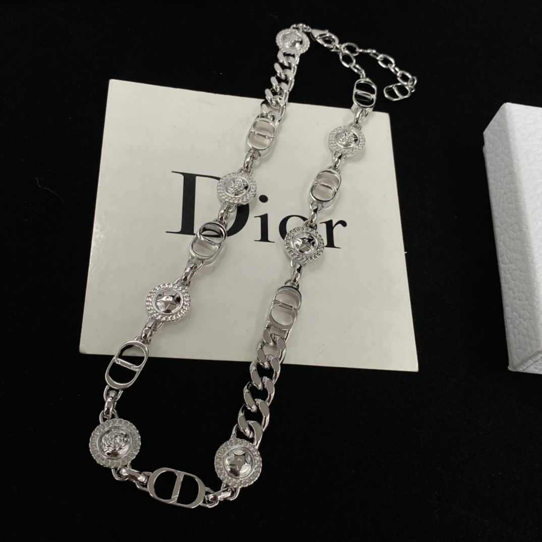 D designNew Fashion Necklace