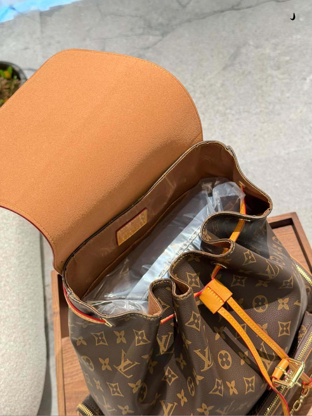 L Design Trio Show Style Monogram Backpack