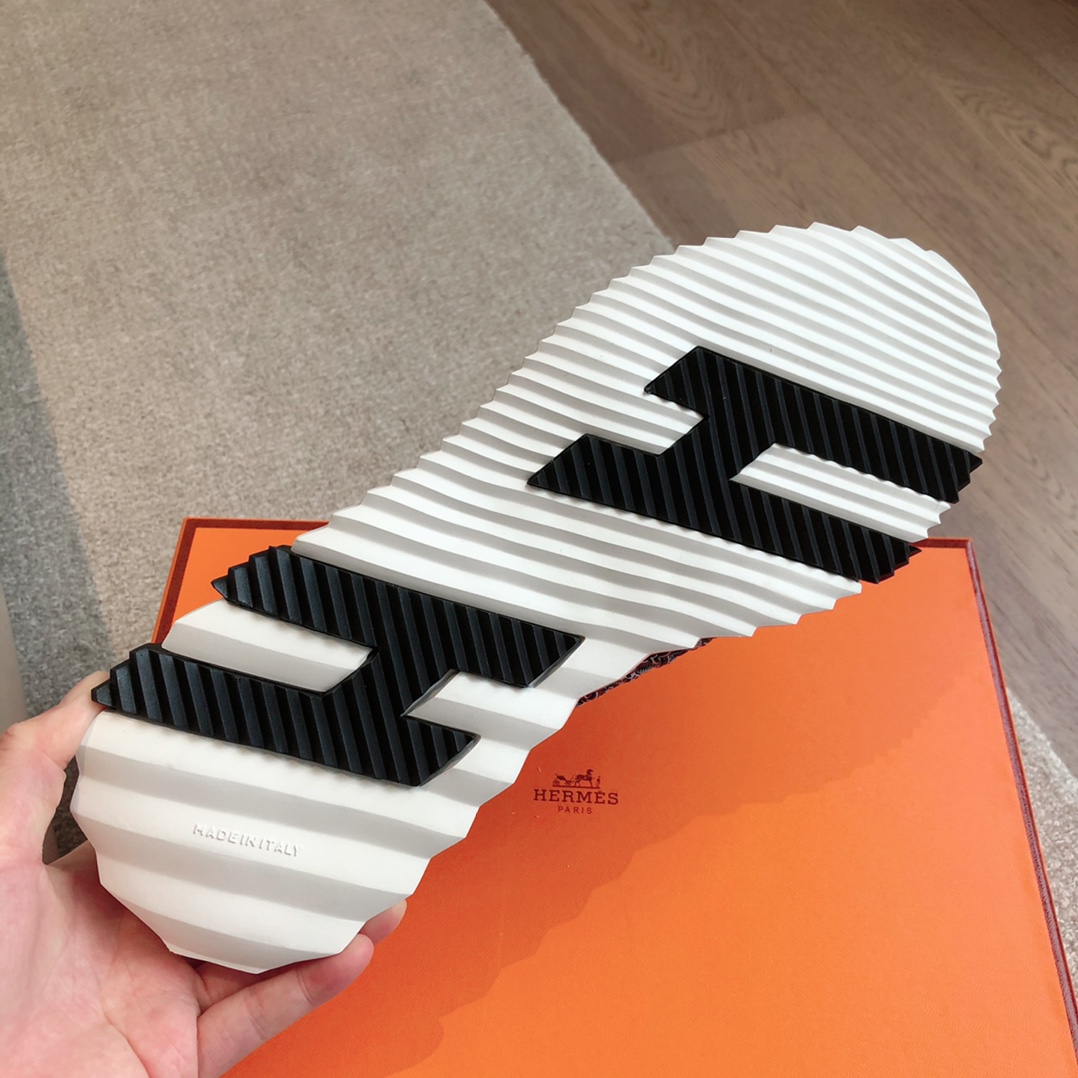 Hermes Limited edition hollow hand-woven women sneakers