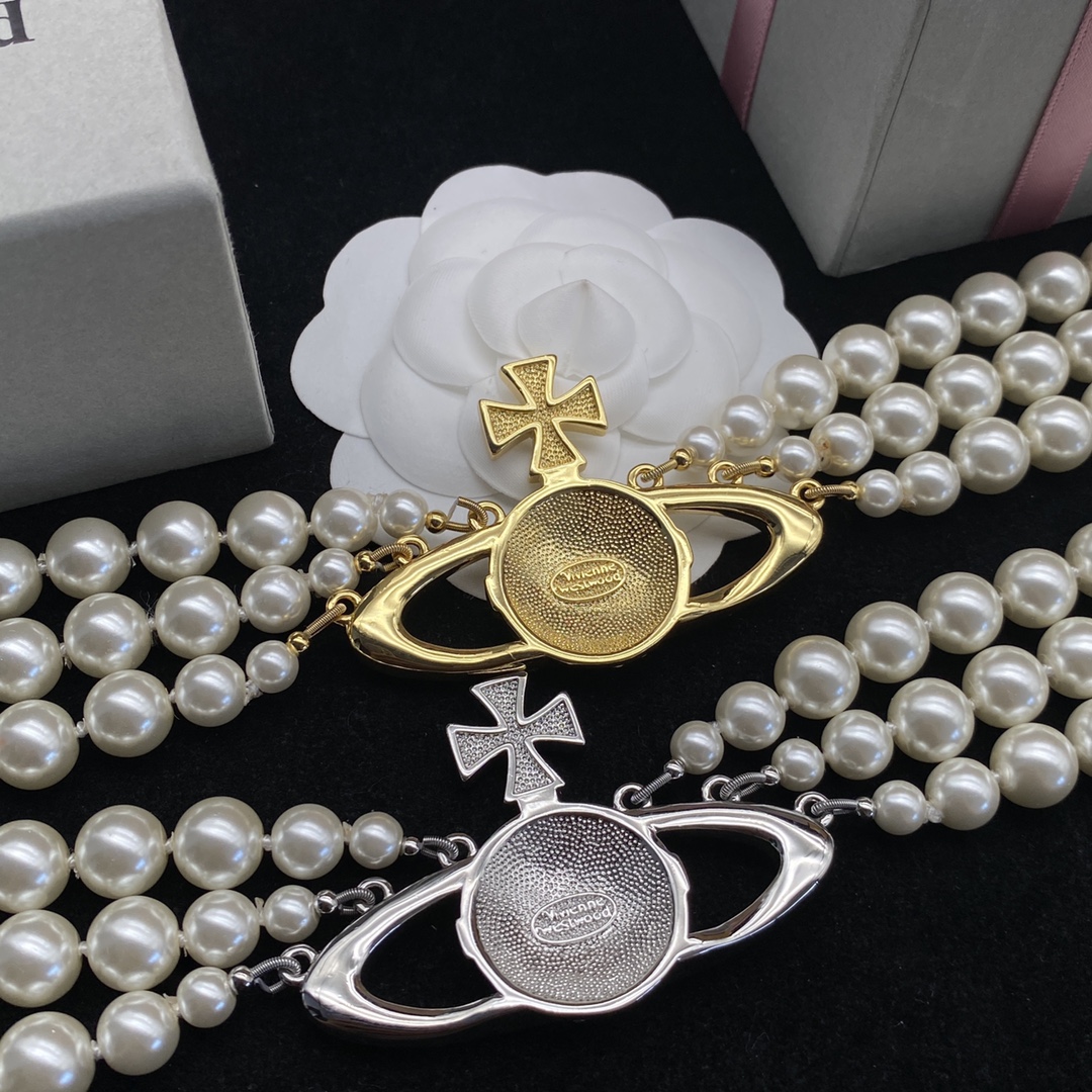 Western Queen Mother's Pearl Necklace