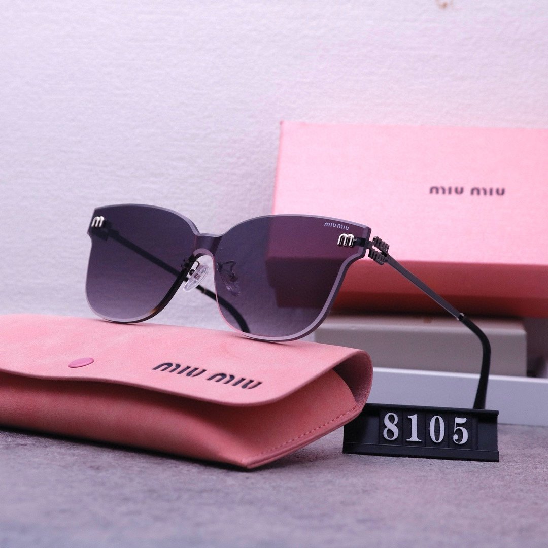 M design Fashion new sunglasses 8105