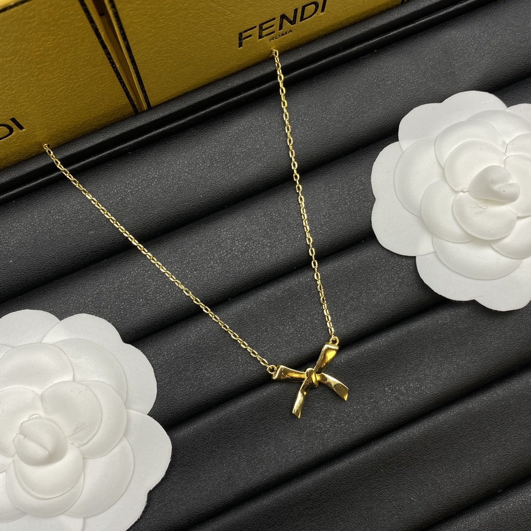 F design  New Bow Necklace
