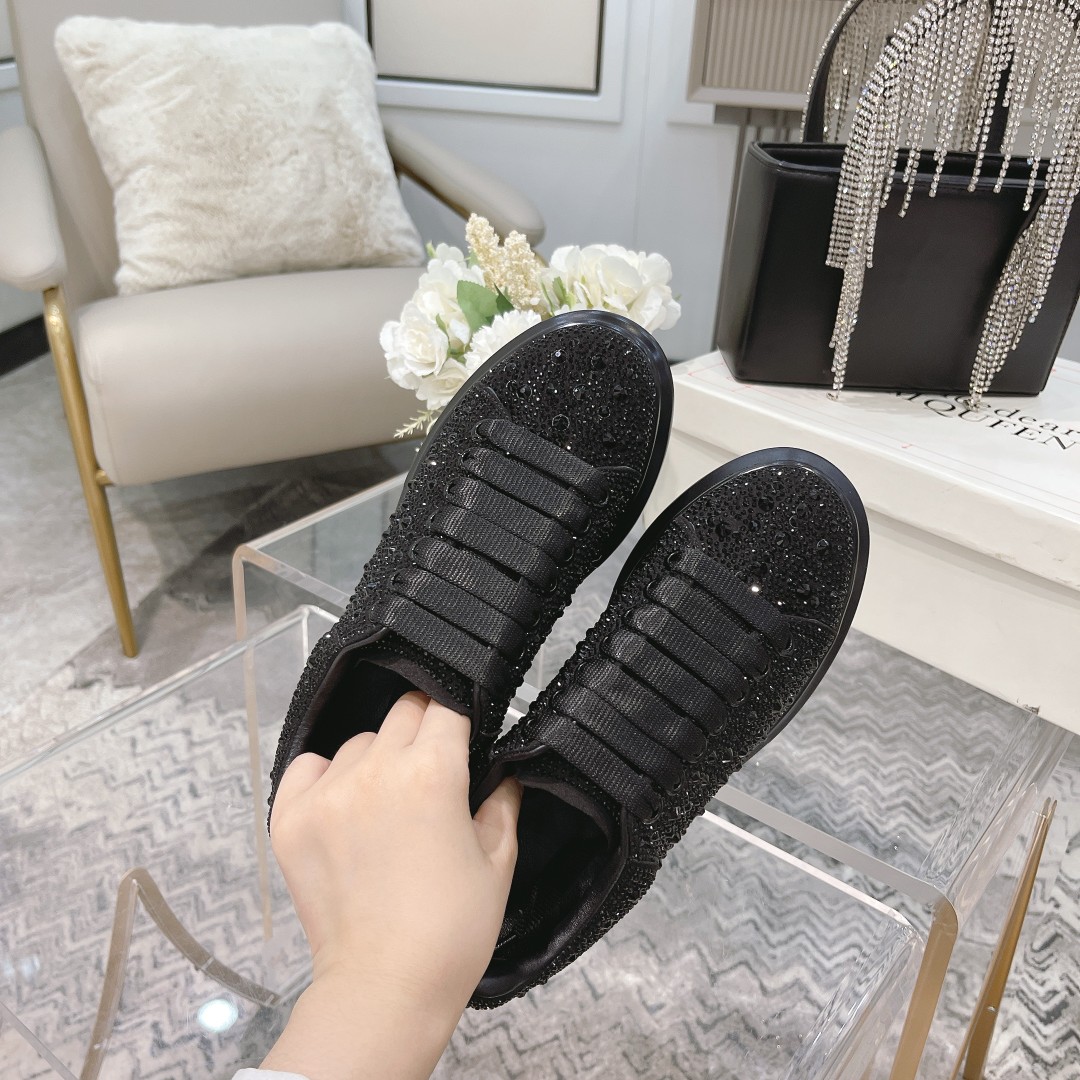 MCqueen design Hot style Rhinestone sneakers Full sizes available