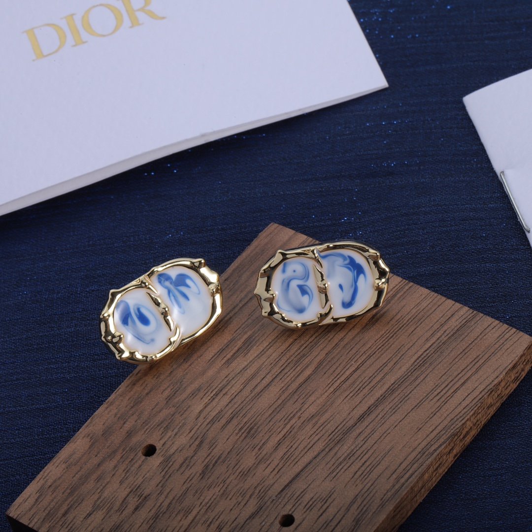 D designFashion Earrings