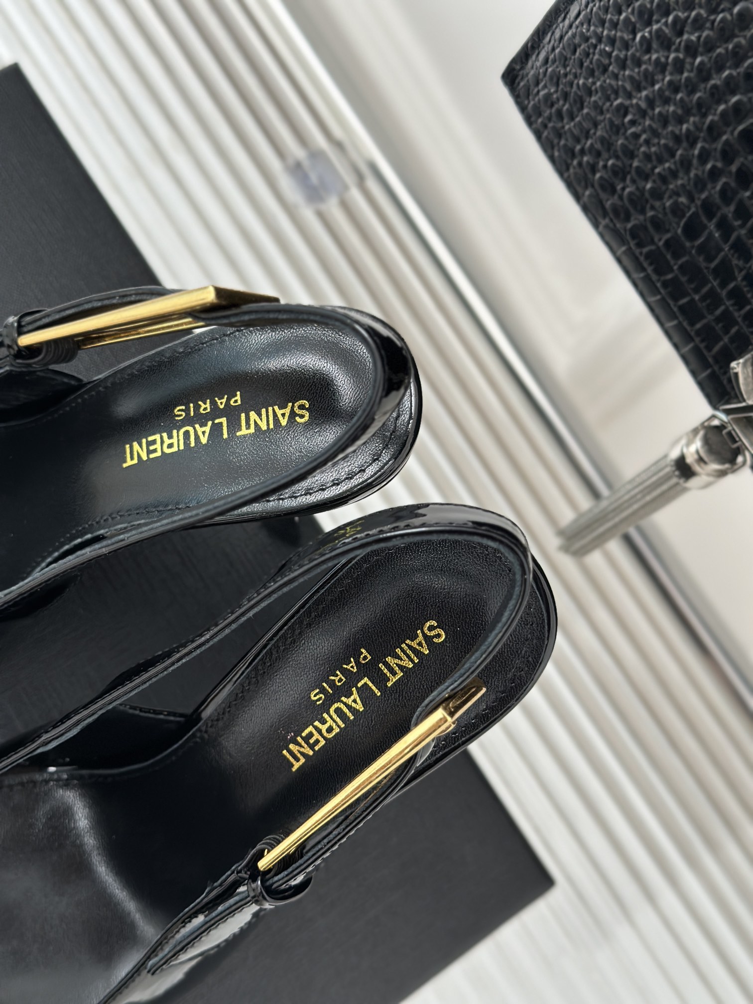 Saint Lauren*Y style 24ss new runway heeled pointed toe sandals