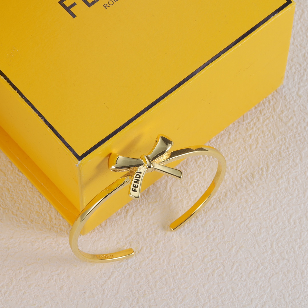 F design  fashion bow bracelet