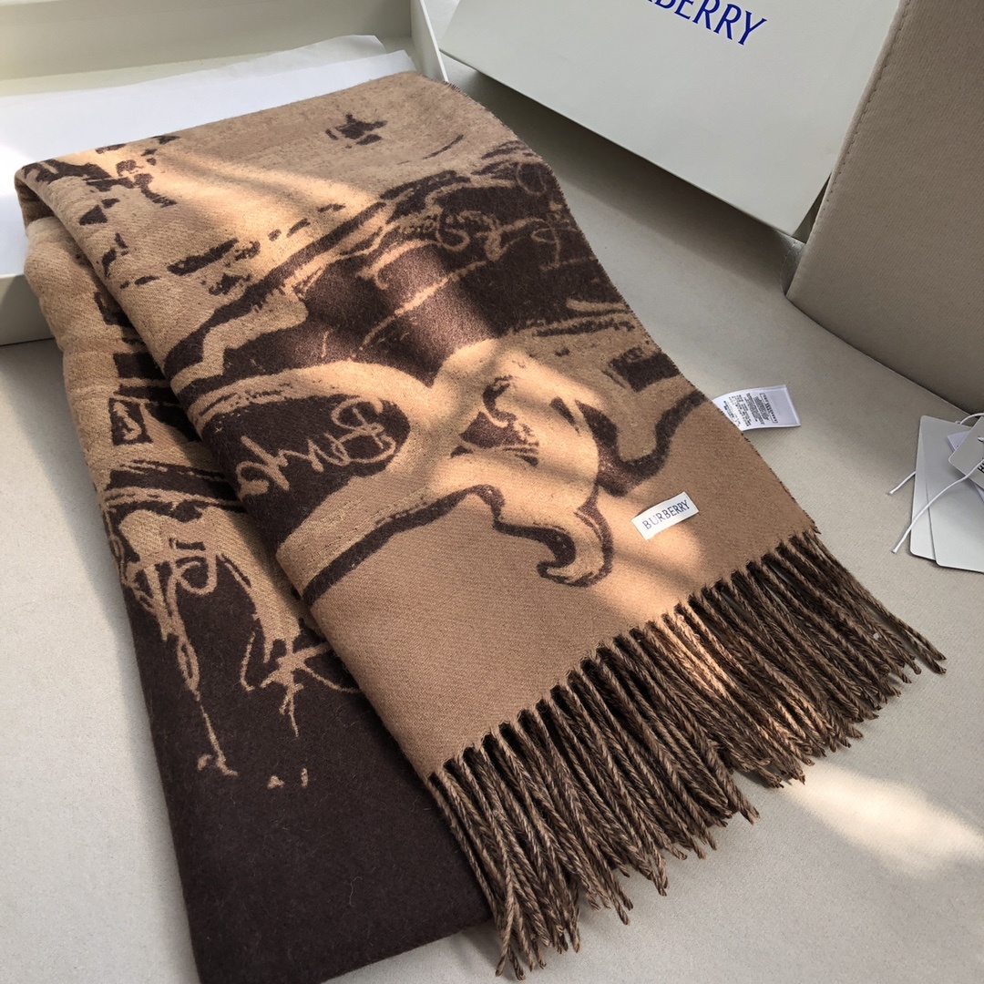 B Designs latest London Bridge abstract painting shawl