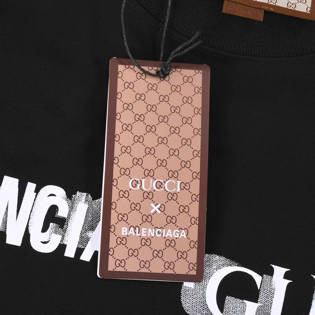 B design  & G design Logo Printed Cotton Comfortable Unisex T-shirt