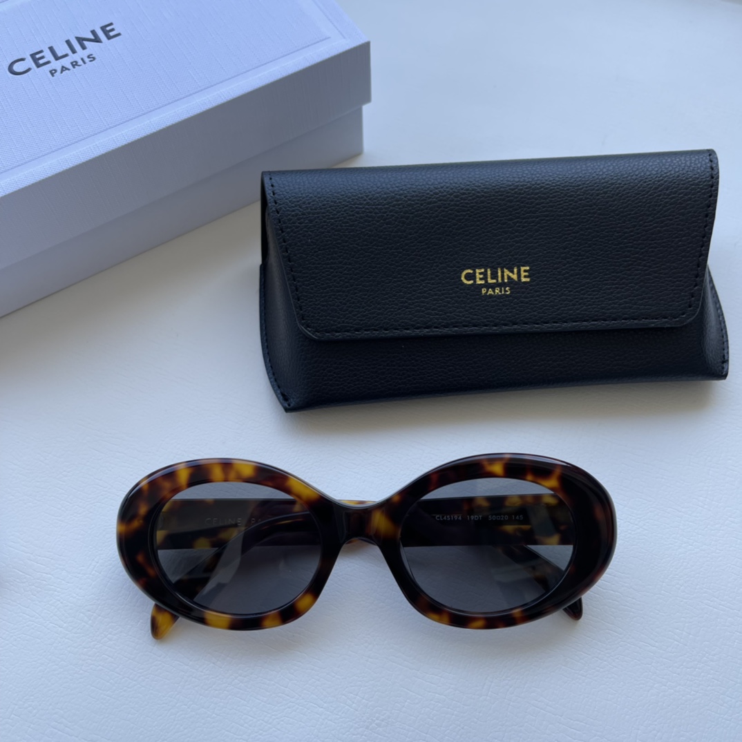 C logo Sunglasses