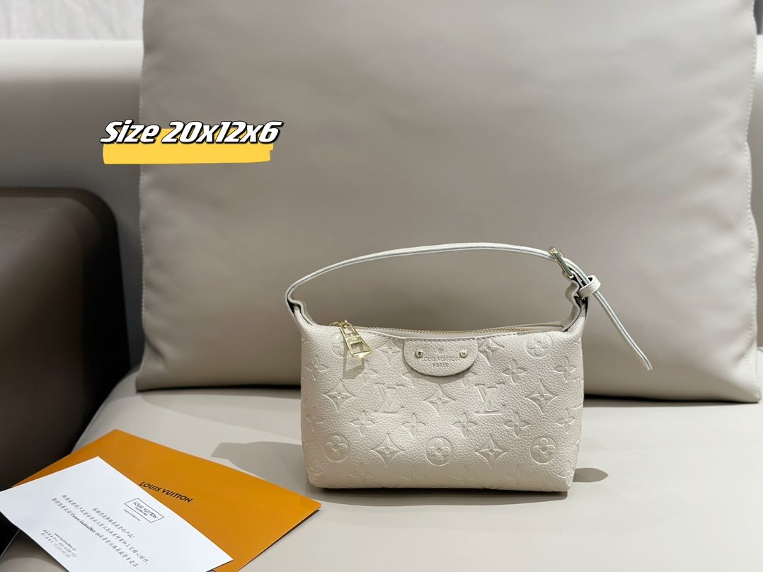 L designwomen's bags mid-year bundle sale