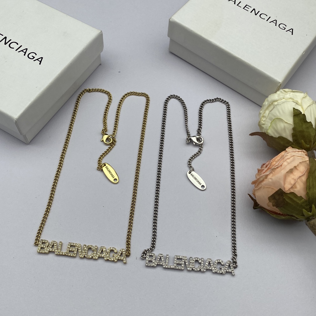 B design  new necklace