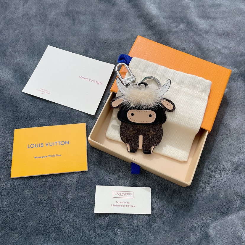 L design  Yak Keychain