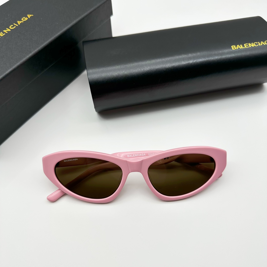 B design  fashion glasses