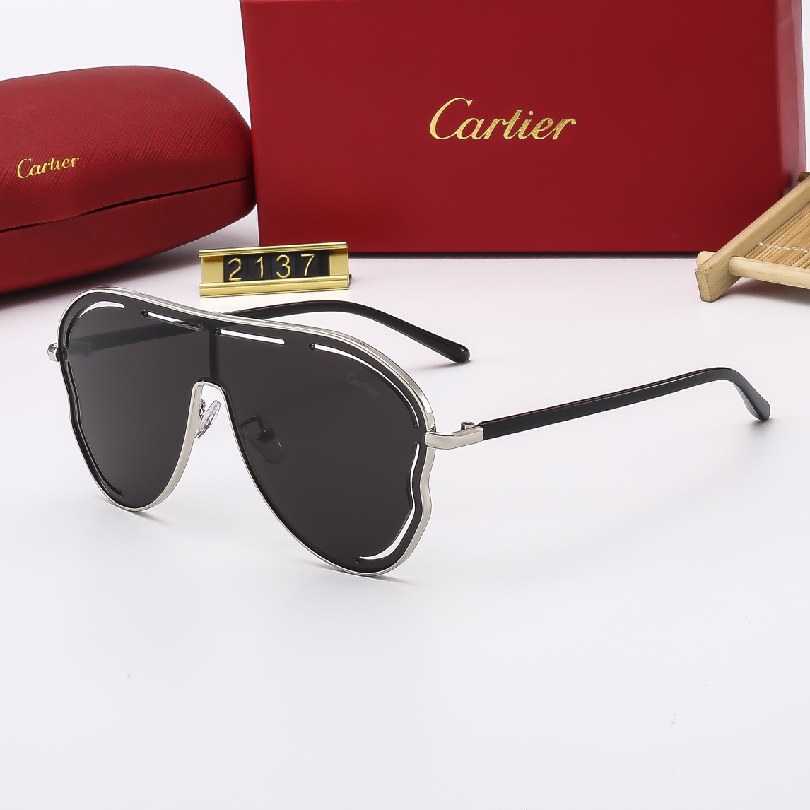 C design Runaway series fashion new sunglasses 2137