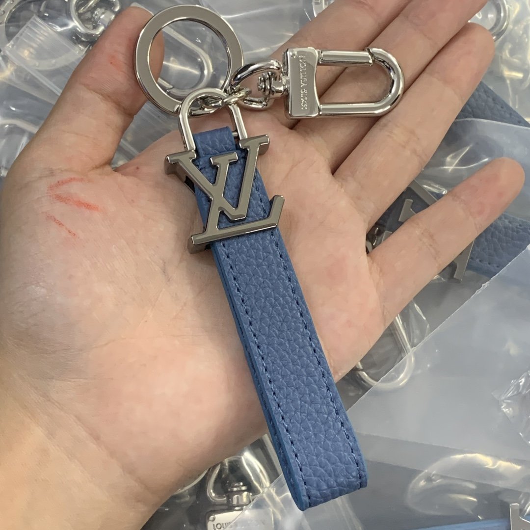 L designnew minimalist leather keychain