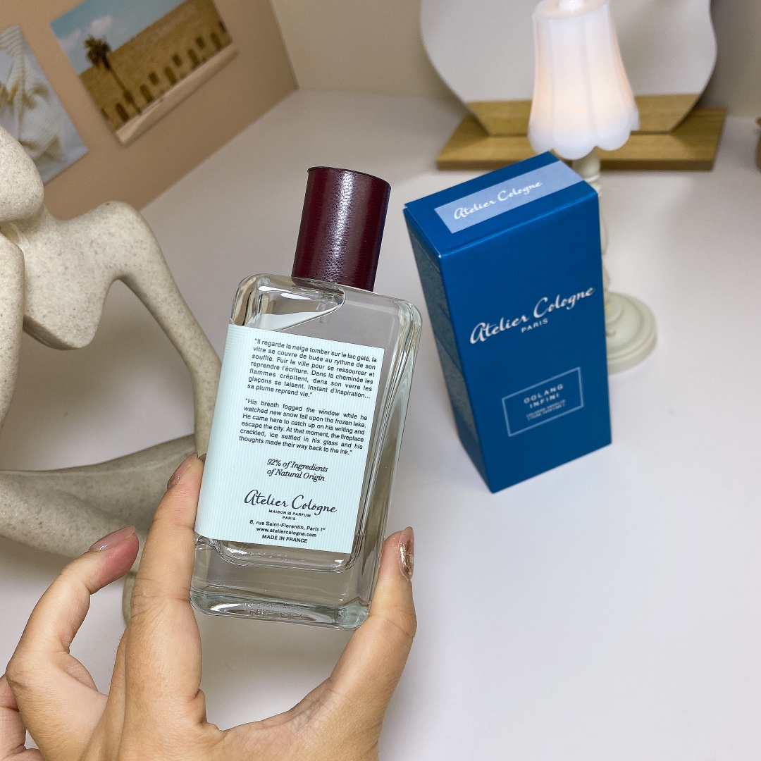 Atelier Cologne Oolang Infini Perfume